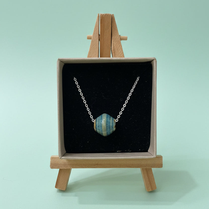Collar 14