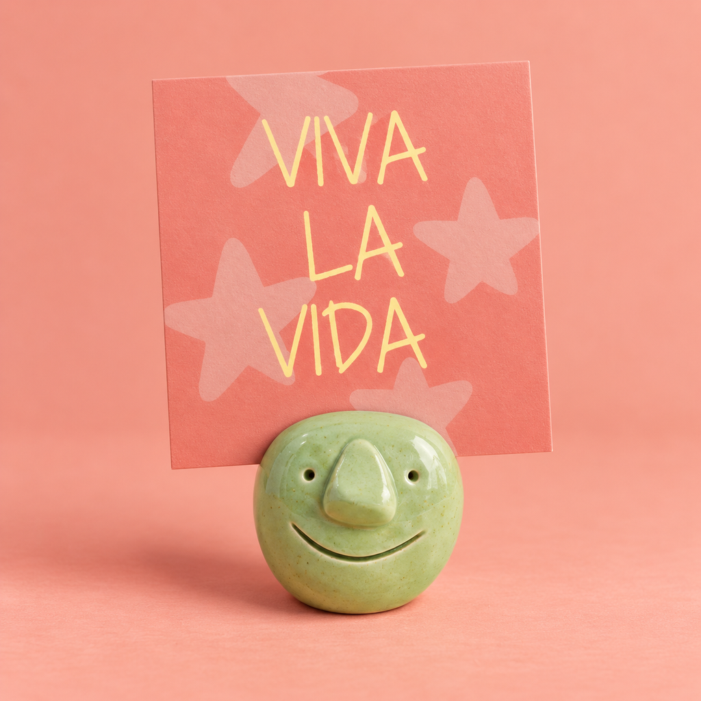 Lulu Message Holder